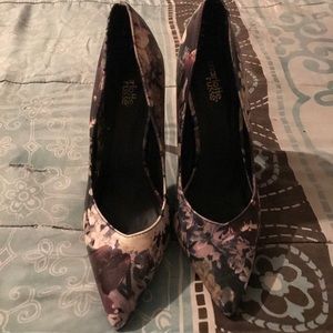 Floral shoes